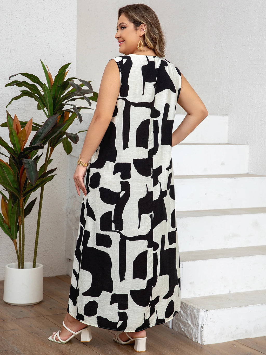 BEAUTIFUL ELEGANT WOMEN'S SUMMER DRESSES
