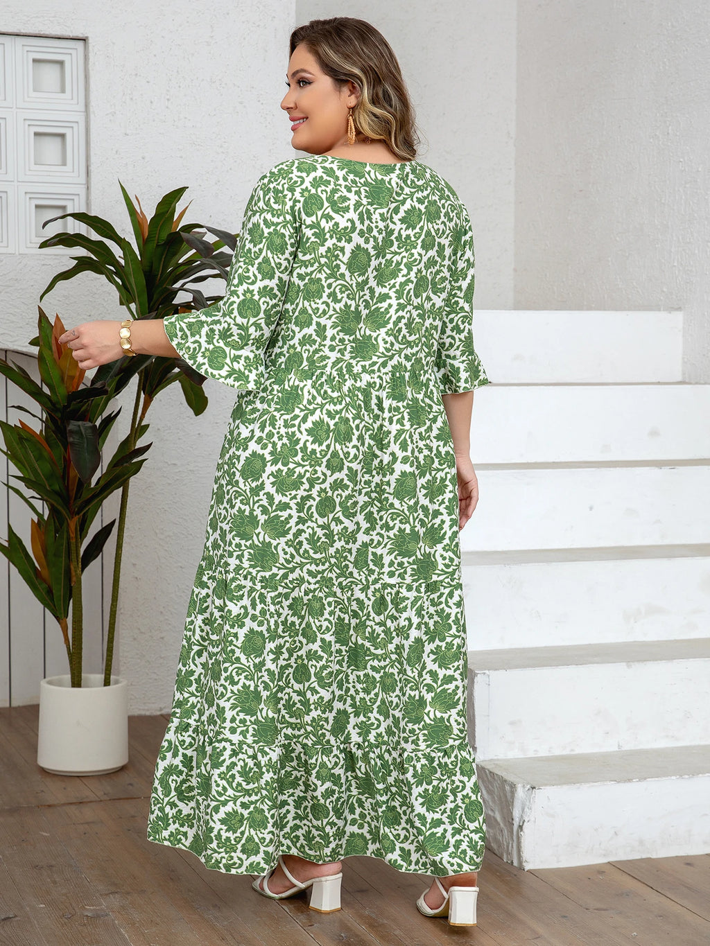 BEAUTIFUL ELEGANT WOMEN'S SUMMER DRESSES
