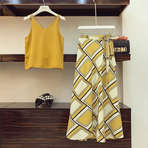 **Women's Two-Piece Set: Top & Skirt**