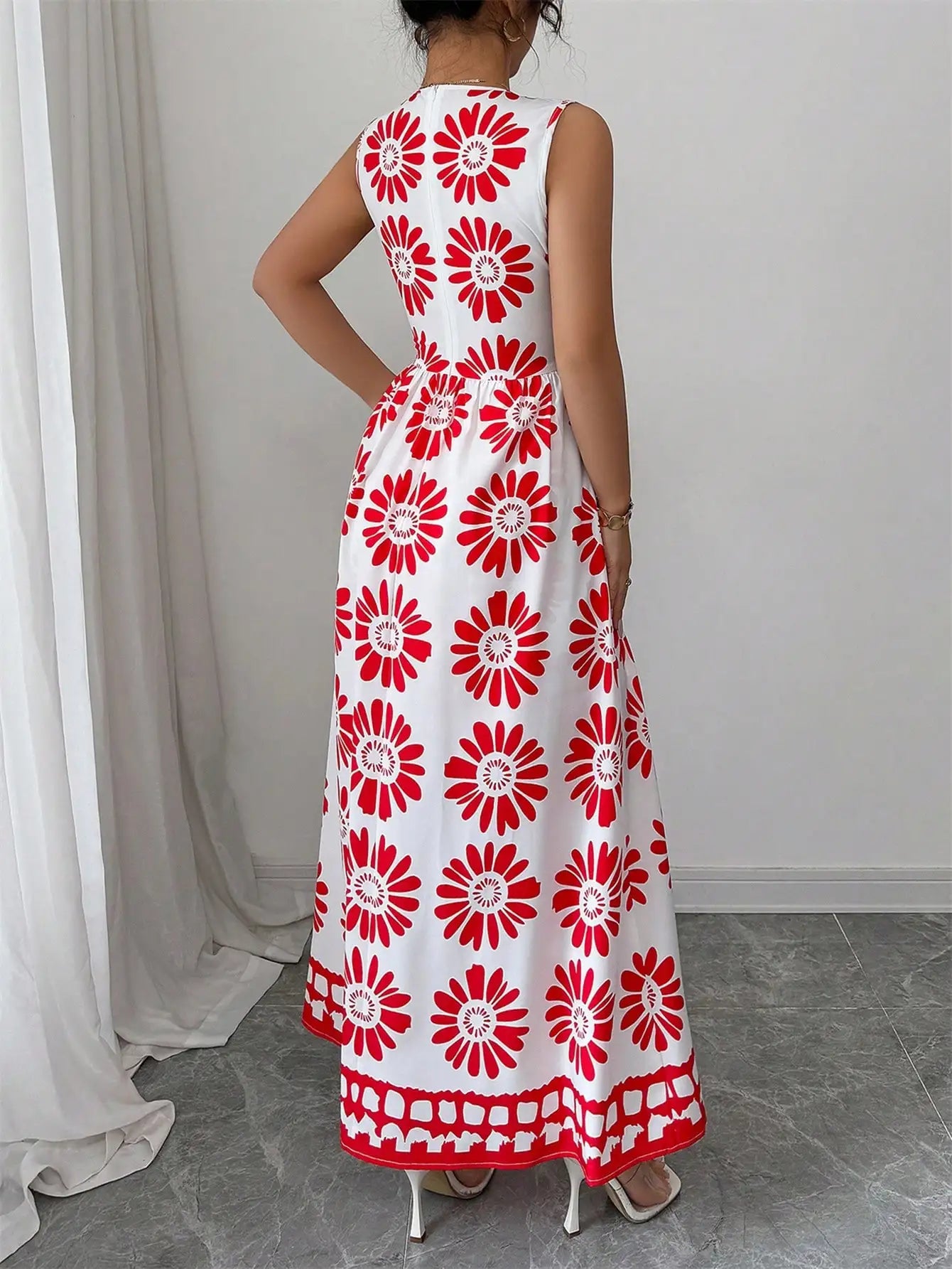 BEAUTIFUL ELEGANT WOMEN'S SUMMER DRESSES